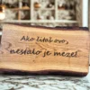 Gravirana deska za serviranje