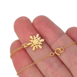 Zlata verižica snežinka
